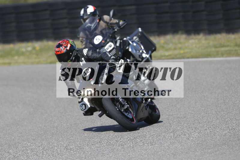 /01 02.04.2026 MAZ ADR/Gruppe rot/42